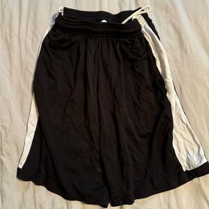 Pennant athletic training shorts